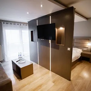 Main Appartments Frankfurt Airport Accommodatie bij particulieren